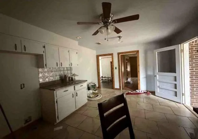 Photo 3 of Single family home for sale at 201 E Meadow St, Iredell, TX 76649 | MLS# 86290929 | Listing updated on 2026-07-15