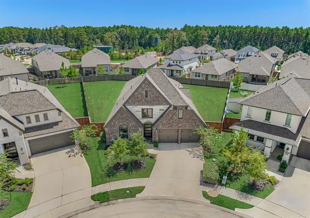 Photo 3 of Single family home for sale at 13147 Soaring Forest Dr, Conroe, TX 77302 | MLS# 12311955 | Listing updated on 2026-09-02
