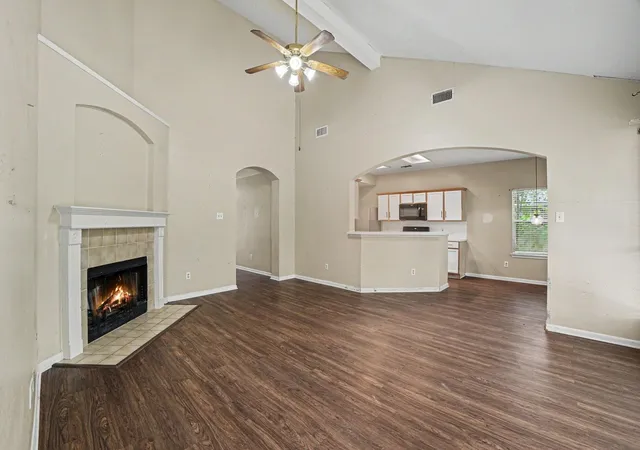 5th image of 1805 Manor Cir, Rosenberg, TX 77471 | MLS# 49620604