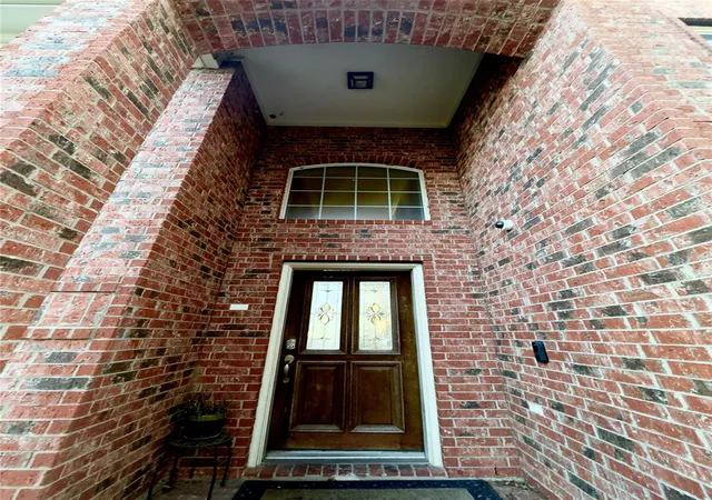 Photo 3 of Single family home for sale at 9603 Pine Bank Ct, Houston, TX 77095 | MLS# 66094908 | Listing updated on 2026-04-30