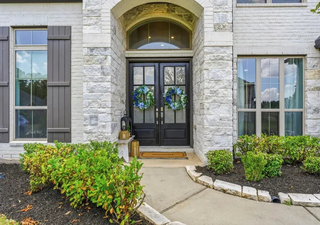 Photo 2 of Single family home for sale at 442 Patina Dr, Montgomery, TX 77316 | MLS# 14793359 | Listing updated on 2026-07-08