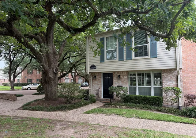 1st image of 12975 Trail Hollow Dr Dr, Houston, TX 77079 | MLS# 57247974