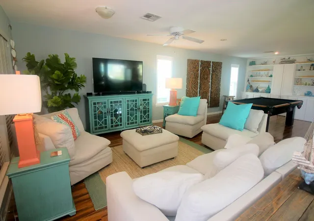 Photo 3 of Single family home for sale at 238 Bamaku Bnd, Galveston, TX 77554 | MLS# 84344769 | Listing updated on 2026-09-20