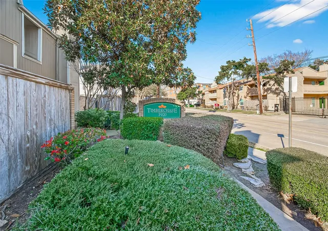 5th image of 1920 Augusta Dr #7, Houston, TX 77057 | MLS# 61605842