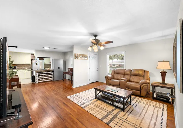 Homes for sale in Columbus, TX | 107 N River Dr, Columbus, TX 78934 | MLS# 69983325