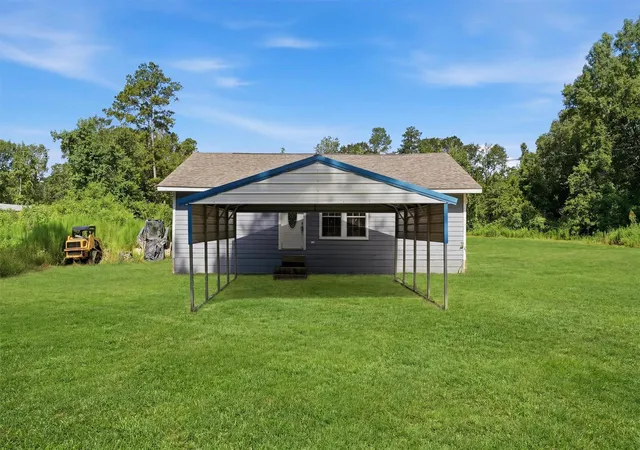 Photo 2 of Single family home for sale at 672 County Rd 3317, Cleveland, TX 77327 | MLS# 2965667 | Listing updated on 2026-07-11