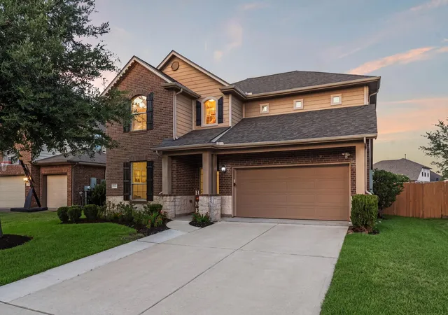 1st image of 968 Ponte Serra Dr, League City, TX 77573 | MLS# 68974537