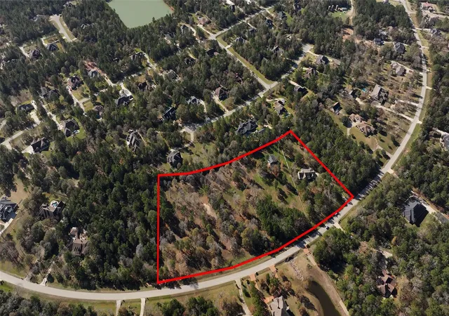 Photo 2 of Land for sale at 26173 Crown Ranch Blvd, Montgomery, TX 77316 | MLS# 88511406 | Listing updated on 2026-09-12