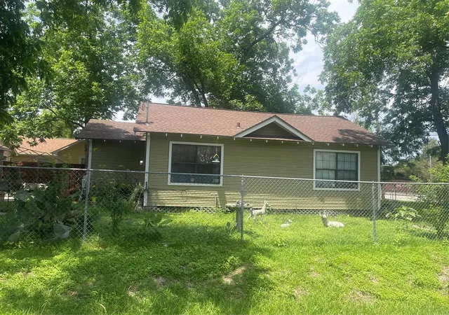 Homes for sale in Houston, TX | 6501 Frisco St, Houston, TX 77022 | MLS# 44778171