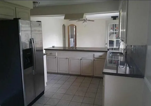 Photo 3 of Single family home for sale at 8835 Valley View Ln, Houston, TX 77074 | MLS# 10571255 | Listing updated on 2026-07-01