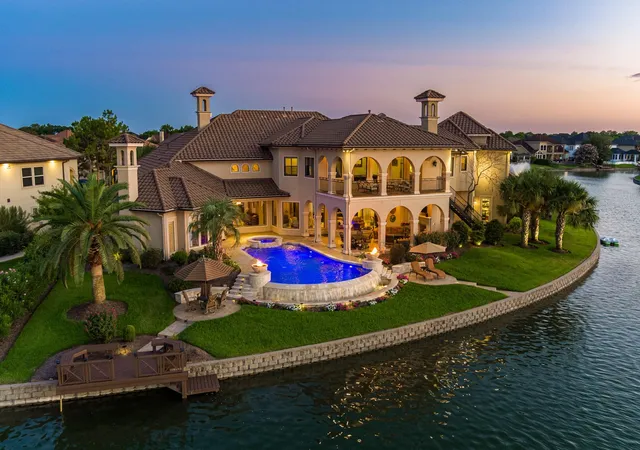 1st image of 7614 Emerald Meadow Ct, Katy, TX 77494 | MLS# 35354395