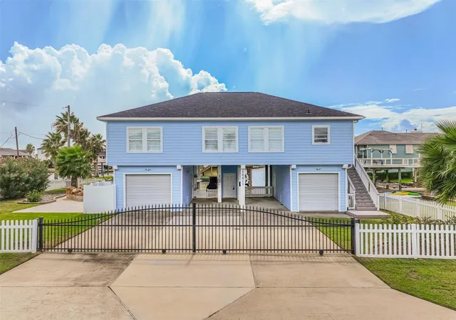 Homes for sale in Galveston, TX | 16611 Pompano Wy, Galveston, TX 77554 | MLS# 50083332