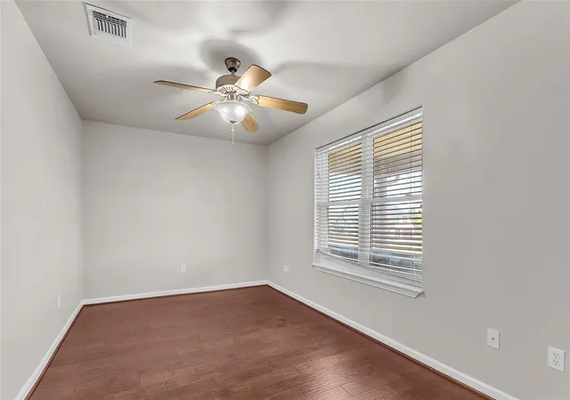 Photo 3 of Single family home for sale at 10056 Wild Rose Cir, Forney, TX 75126 | MLS# 23248230 | Listing updated on 2026-10-10