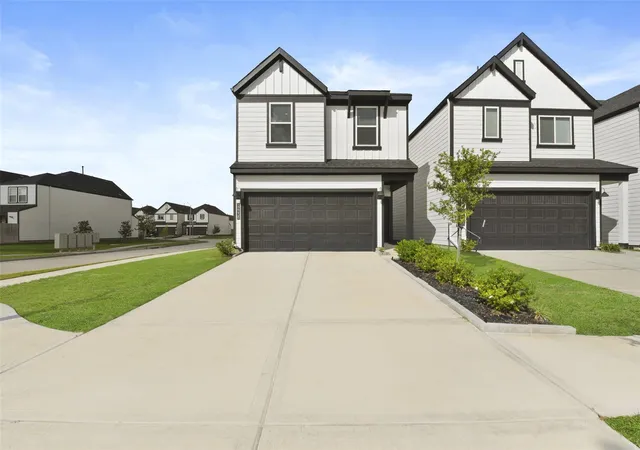 Photo 2 of Single family home for sale at 12238 City Rose Ct, Houston, TX 77047 | MLS# 8029229 | Listing updated on 2026-10-08