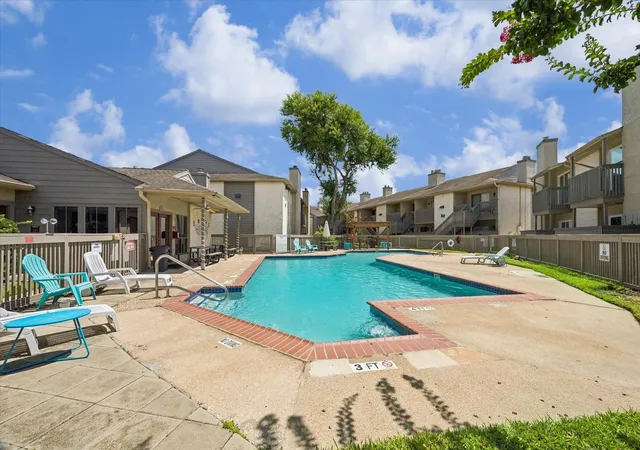 Homes for sale in Houston, TX | 1900 Bay Area Boulevard, Houston, TX 77058 | Houzeo