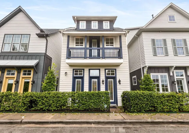 Photo 1 of Single family home for sale at 5306 S Capitol St, Houston, TX 77023 | MLS# 5528943 | Listing updated on 2026-08-13