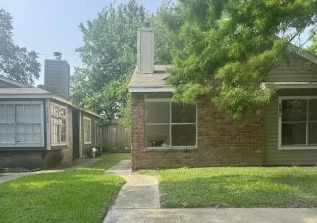 Photo 1 of Multi family home for sale at 5518 Farley Dr, Houston, TX 77032 | MLS# 3573959 | Listing updated on 2026-04-27