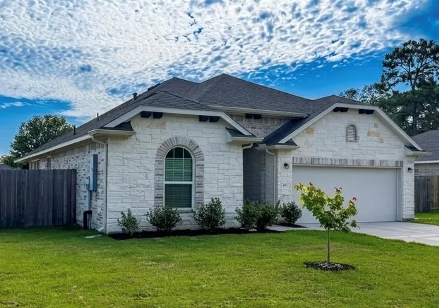 3rd image of 439 S Amherst Dr, West Columbia, TX 77486 | MLS# 75254597