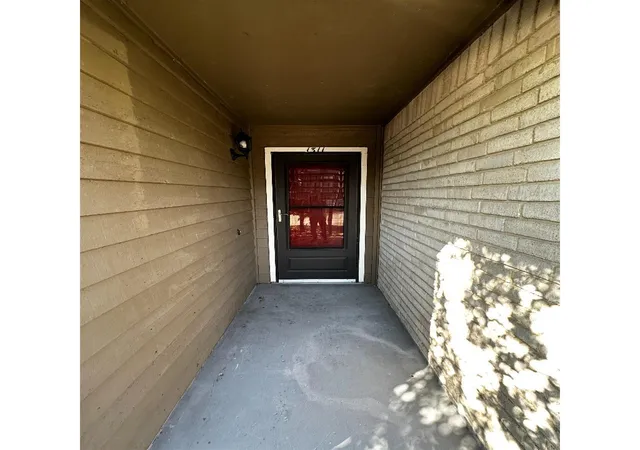 3rd image of 4444 Victory Dr, Houston, TX 77088