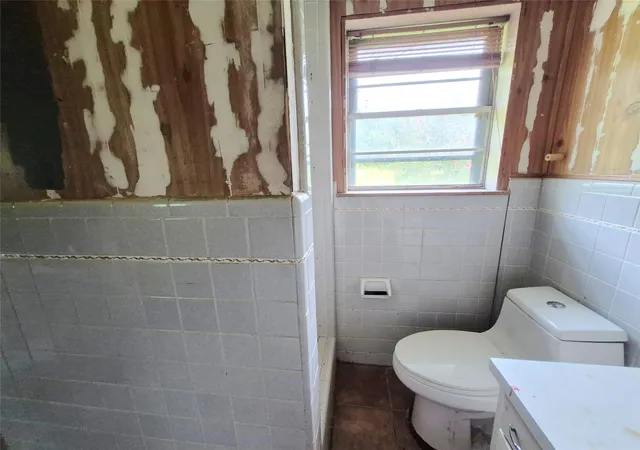 5th image of 4108 County Road 784, Buna, TX 77612 | MLS# 44296208