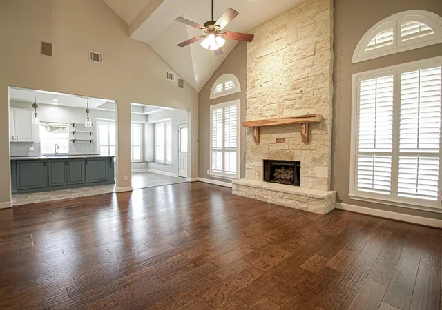 Photo 4 of Single family home for sale at 12518 Easton Bend Ln, Cypress, TX 77433 | MLS# 10957968 | Listing updated on 2026-08-28