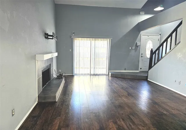 image of 3566 Ocee St, Houston, TX 77063 | MLS# 34826527
