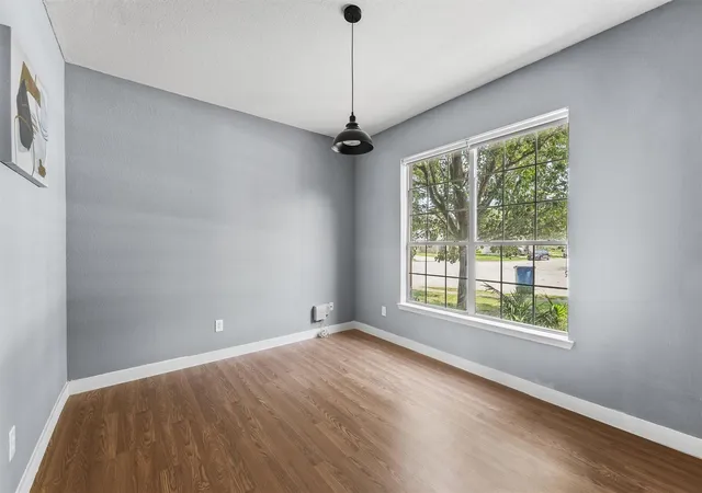 4th image of 6131 Wilcox Point Dr, Spring, TX 77388 | MLS# 73328998