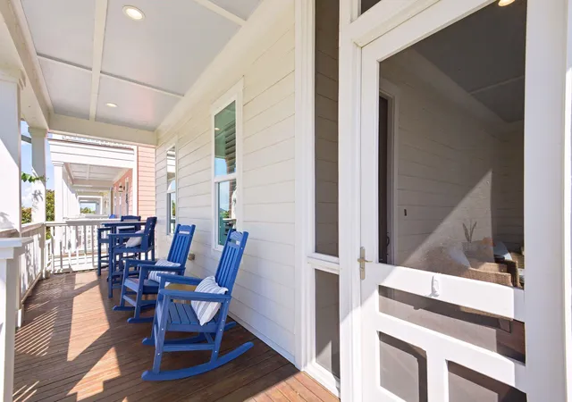 Photo 4 of Sale Pending at 5 Duval St, Galveston, TX 77554 | MLS# 30988307 | Listing updated on 2026-09-15