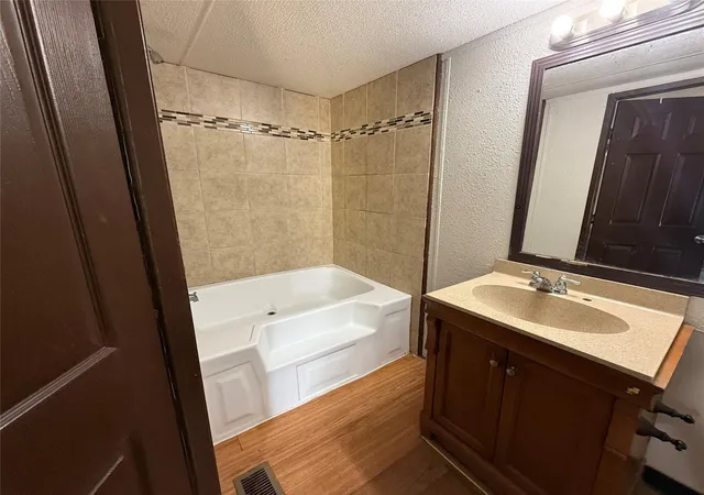 5th image of 1570 County Road 3479A, Cleveland, TX 77327 | MLS# 51268472