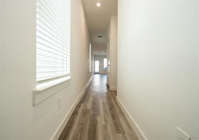 3rd image of 12327 Brandenburg Gate Dr Dr, Houston, TX 77047 | MLS# 27657372