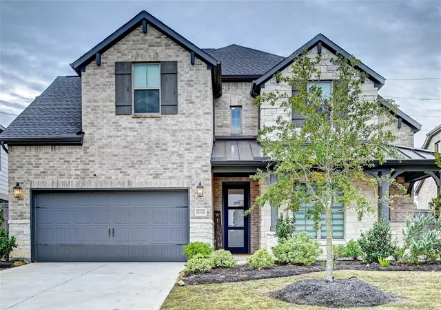 Photo 1 of Single family home for sale at 5006 Albany Shrs Ln, Fulshear, TX 77441 | MLS# 45639105 | Listing updated on 2026-08-02