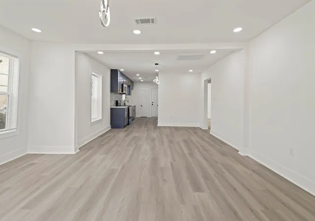 Photo 3 of Single family home for sale at 2817 Winbern St, Houston, TX 77004 | MLS# 78054591 | Listing updated on 2026-09-15