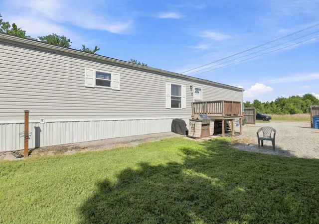 3rd image of 528 Road 5818, New Caney, TX 77357 | MLS# 24730677