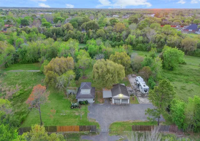 1st image of 300 Mustang Rd, Alvin, TX 77511 | MLS# 60147784