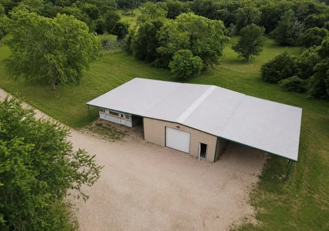 Homes for sale in Bedias, TX | 19046 County Road 124, Bedias, TX 77831 | MLS# 12281345