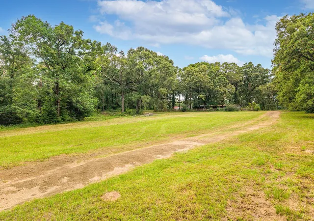 13th image of 5740 Hwy 103 E, Lufkin, TX 75901 | MLS# 77981447