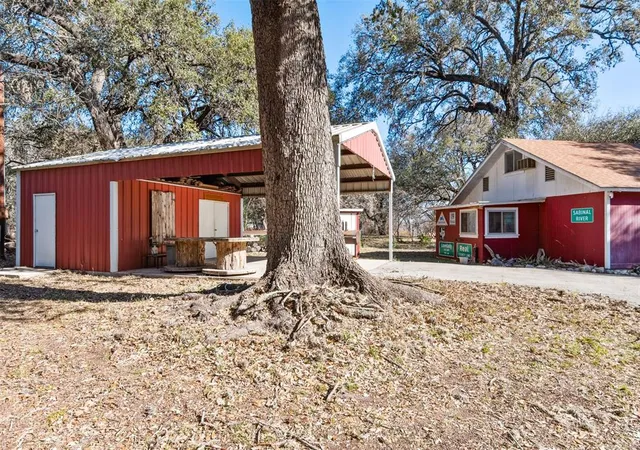 4th image of 1473 County Road 411, Uvalde, TX 78801 | MLS# 82034972