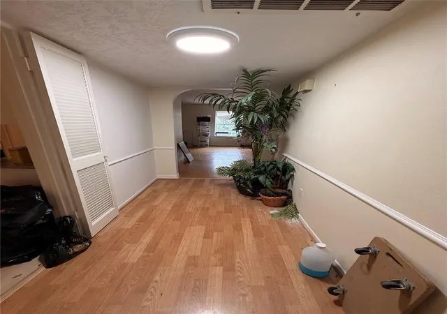 Photo 3 of Condo for sale at 359 N Post Oak Ln #318, Houston, TX 77024 | MLS# 15781752 | Listing updated on 2026-07-24
