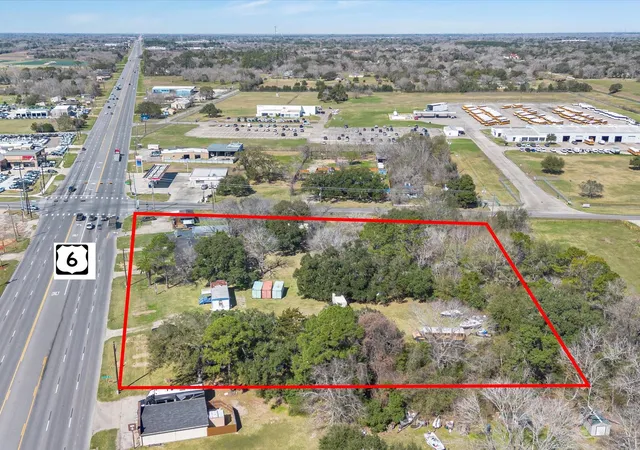 5th image of 2518 W Hwy 6, Alvin, TX 77511 | MLS# 44993922