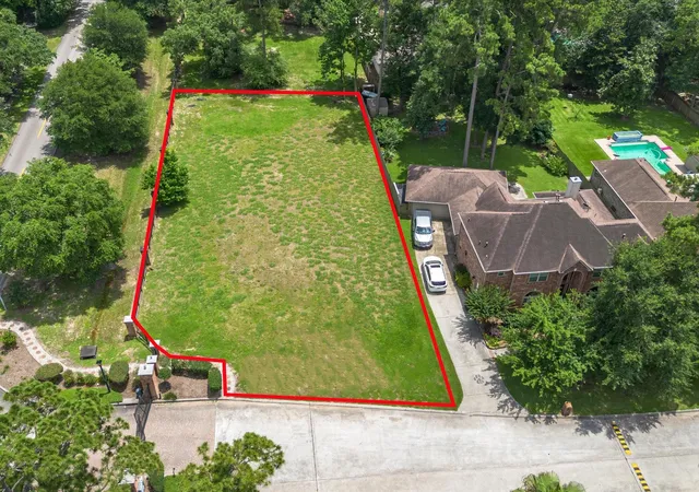 Photo 2 of Land for sale at 2286 Deer Cvs Trl, Kingwood, TX 77339 | MLS# 7475407 | Listing updated on 2026-07-12