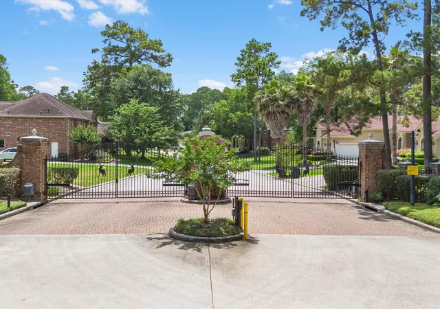 Photo 3 of Land for sale at 2286 Deer Cvs Trl, Kingwood, TX 77339 | MLS# 7475407 | Listing updated on 2026-07-12