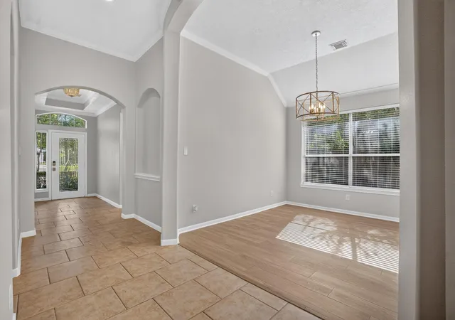2nd image of 62 S Bardsbrook Cir, Spring, TX 77382 | MLS# 42804764