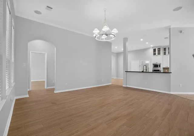 Photo 4 of Single family home for sale at 62 S Bardsbrook Cir, Spring, TX 77382 | MLS# 42804764 | Listing updated on 2026-09-06