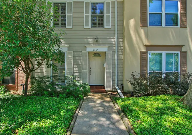 3rd image of 9656 Westview Dr #8, Houston, TX 77055 | MLS# 34332290