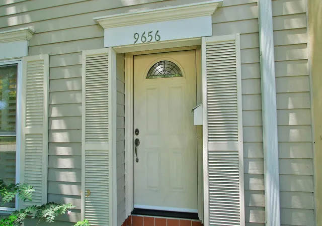 5th image of 9656 Westview Dr #8, Houston, TX 77055 | MLS# 34332290
