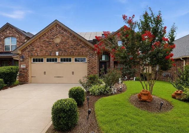 1st image of 12535 W Hillock Ln, Houston, TX 77047 | MLS# 95246704