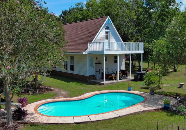 2nd image of 5248 Fm 457, Bay City, TX 77414 | MLS# 71774572