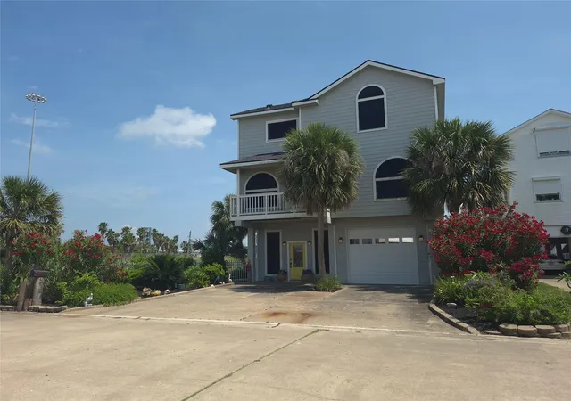 1st image of 111 Kona Dr, Galveston, TX 77554 | MLS# 12949018