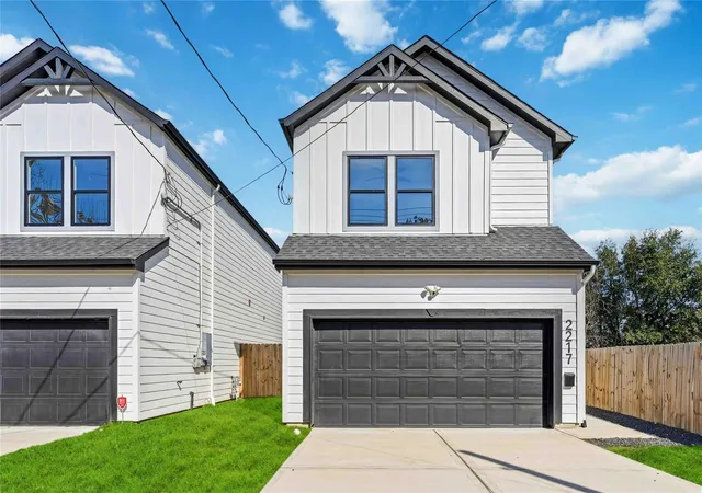1st image of 2217 Lee St, Houston, TX 77026 | MLS# 22299985