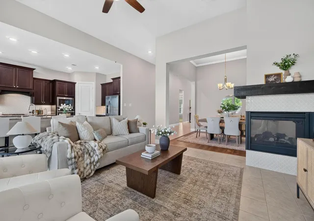 Photo 2 of Single family home for sale at 21723 Albertine Dr, Tomball, TX 77377 | MLS# 76733382 | Listing updated on 2026-09-05